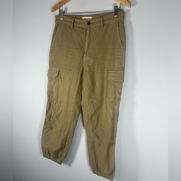 Madewell High-Rise Cargo Fatigue Pants with Jogger Bottom 27 - Picture 5 of 11
